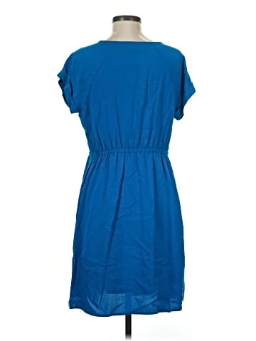 Old Navy Casual Dress (view 2)
