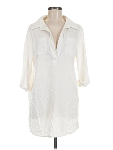Crown & Ivy 3/4 Sleeve Blouse (view 1)