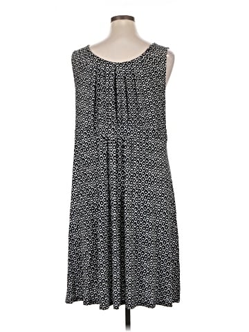 Croft & Barrow Casual Dress (view 2)