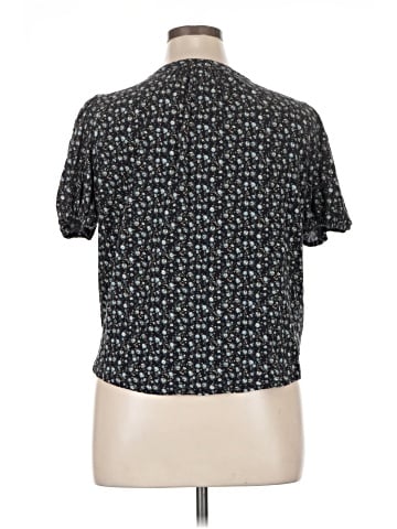 Rose + Olive Short Sleeve Blouse (view 2)