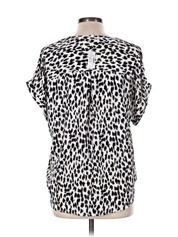 Maurices Short Sleeve Blouse (view 2)