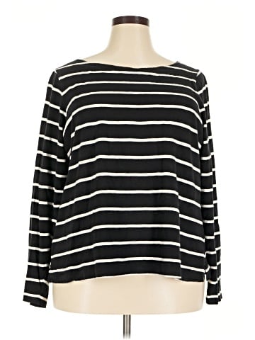 Old Navy Long Sleeve T-Shirt (view 1)