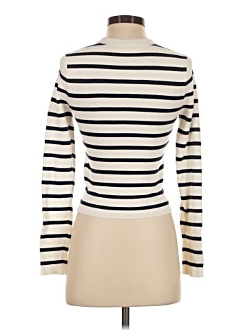 Abercrombie & Fitch Turtleneck Sweater (view 2)
