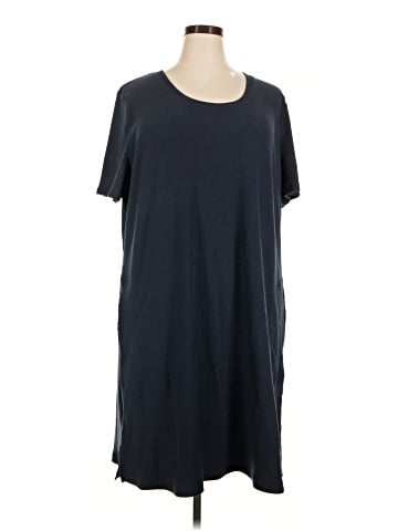 Unbranded Casual Dress (view 1)