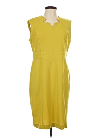 Shelby & Palmer Casual Dress (view 1)