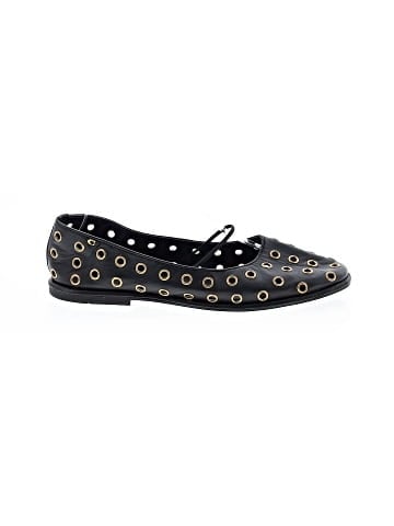 Coach Flats (view 1)