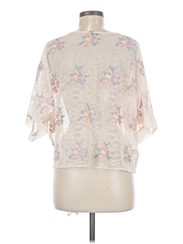 Democracy 3/4 Sleeve Blouse (view 2)