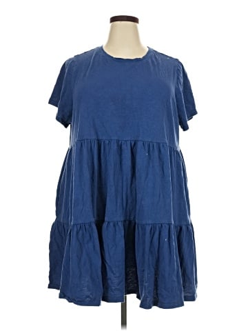 Old Navy Casual Dress (view 1)