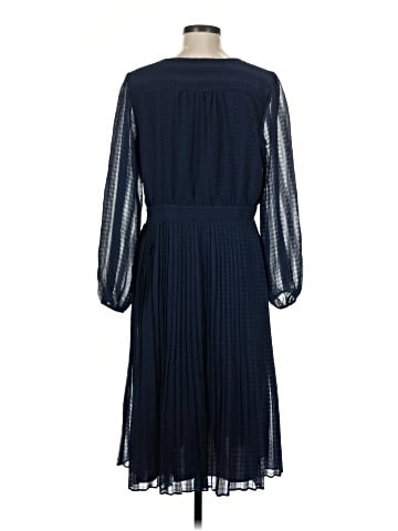 Ann Taylor Casual Dress (view 2)