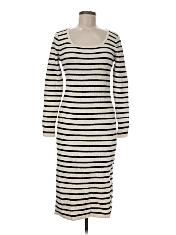 Universal Thread Casual Dress (view 1)