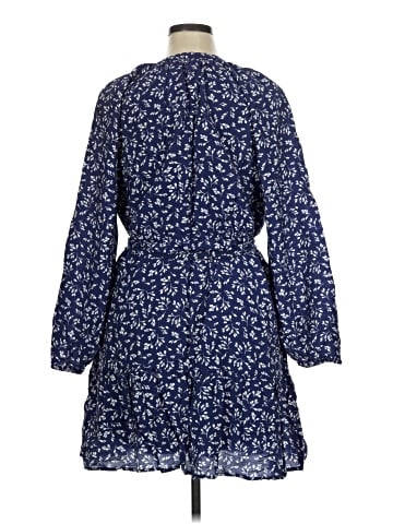 Draper James Casual Dress (view 2)