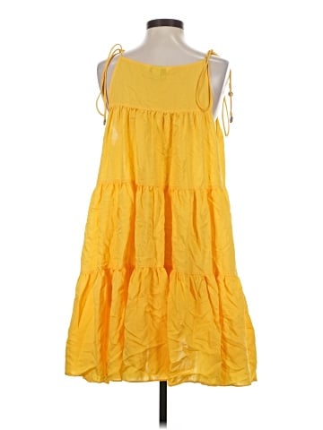 H&M Casual Dress (view 2)