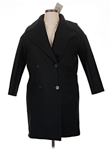 Maison Père Coat (view 1)