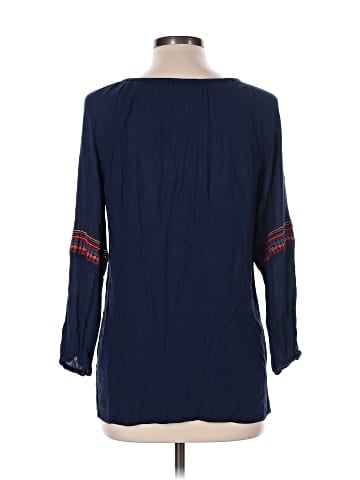 Romeo & Juliet Couture 3/4 Sleeve Blouse (view 2)