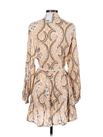 H&M Casual Dress (view 2)