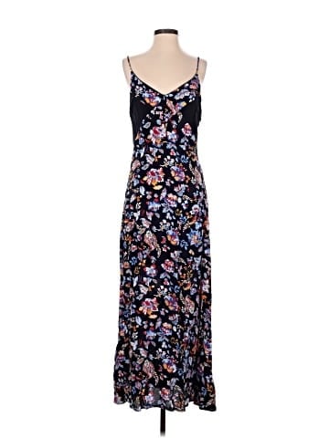 Xhilaration Casual Dress (view 1)