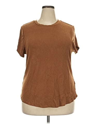 Magaschoni Short Sleeve T-Shirt (view 1)