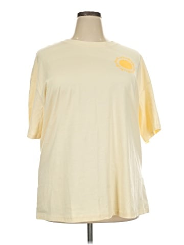 Unbranded Short Sleeve T-Shirt (view 1)
