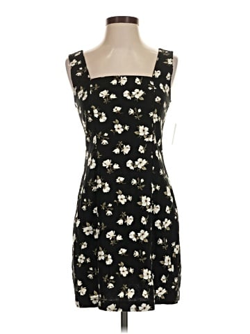 Old Navy Cocktail Dress (view 1)