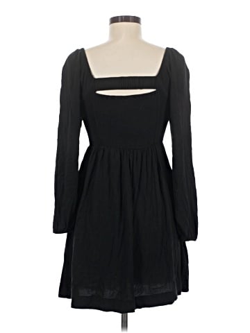 Old Navy Casual Dress (view 2)