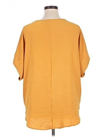 Zenana Short Sleeve Blouse (view 2)