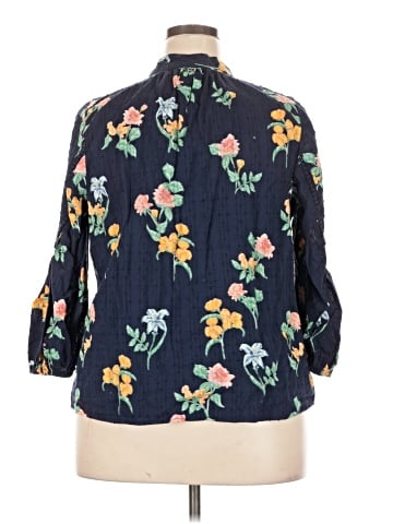 Crown & Ivy 3/4 Sleeve Blouse (view 2)