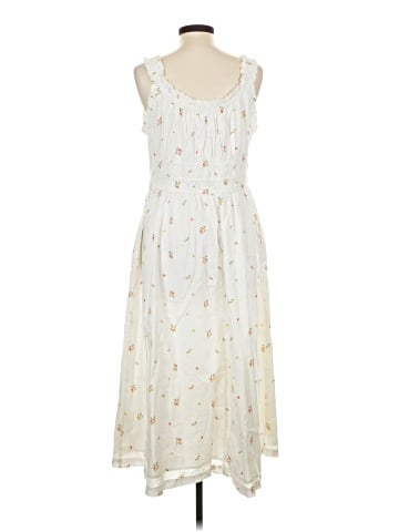 Old Navy Casual Dress (view 2)