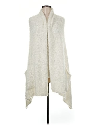 Soma Poncho (view 1)