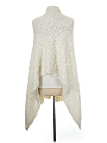 Soma Poncho (view 2)