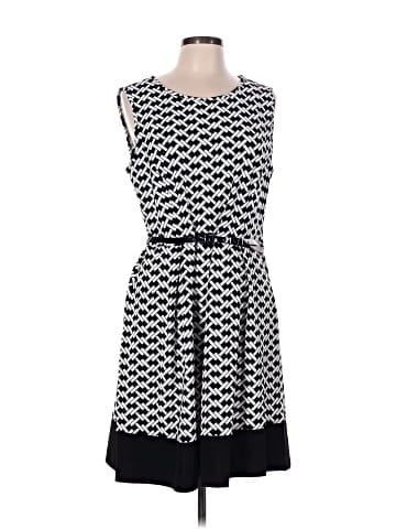 ILE New York Casual Dress (view 1)
