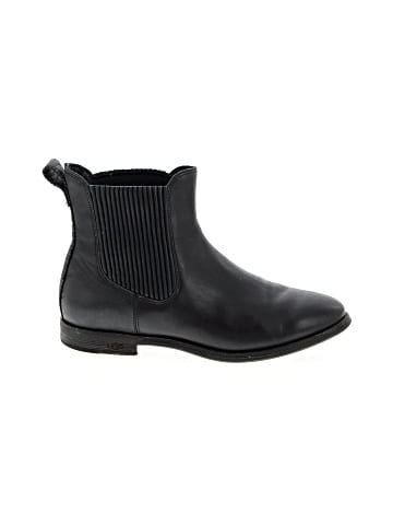 Ugg Australia Ankle Boots (view 1)
