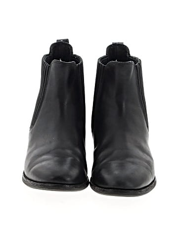 Ugg Australia Ankle Boots (view 2)