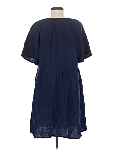 Old Navy Casual Dress (view 2)