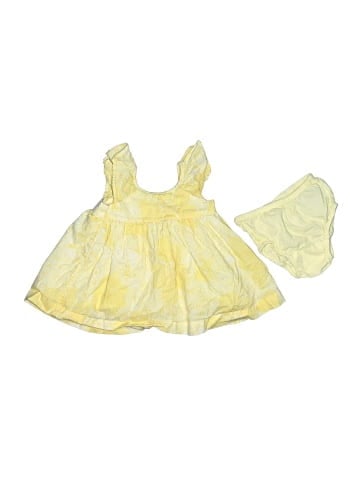 Baby Gap Sleeveless Top (view 1)