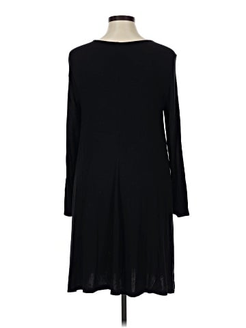 Old Navy Casual Dress (view 2)