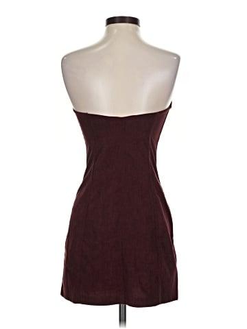 Urban Outfitters Casual Dress (view 2)
