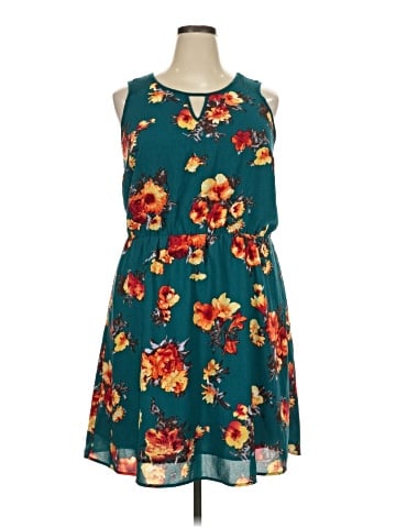 Market and Spruce Casual Dress (view 1)