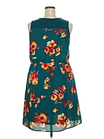 Market and Spruce Casual Dress (view 2)