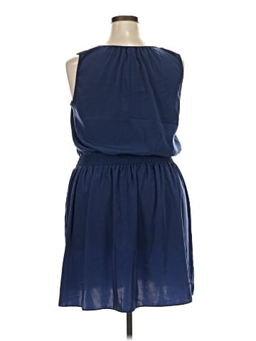Gap Casual Dress (view 2)