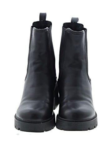 Steve Madden Ankle Boots (view 2)