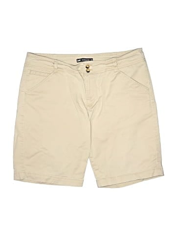 Lee Khaki Shorts (view 1)