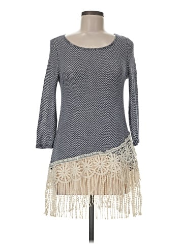 Alya Pullover Sweater (view 1)