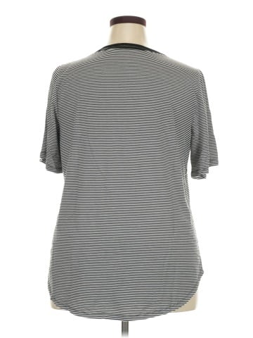Lane Bryant Short Sleeve Top (view 2)