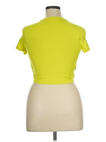 Liz & Sara Short Sleeve Top (view 2)