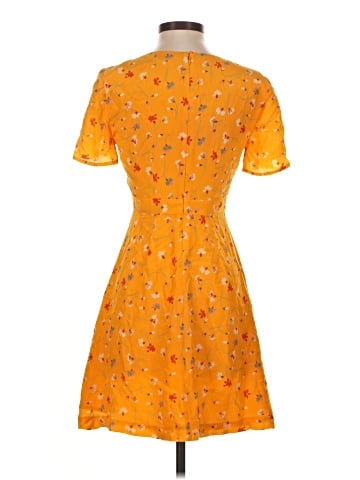 Madewell Silk Belladonna Dress in Painted Carnations (view 2)