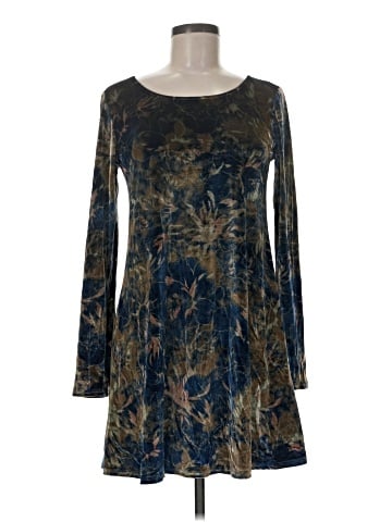 Tildon Casual Dress (view 1)