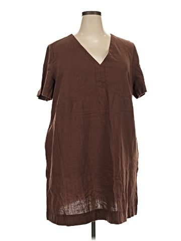 Old Navy Casual Dress (view 1)
