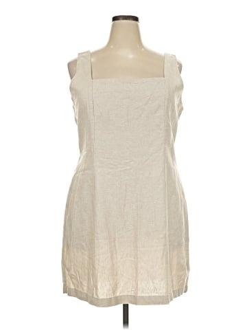 Old Navy Casual Dress (view 1)