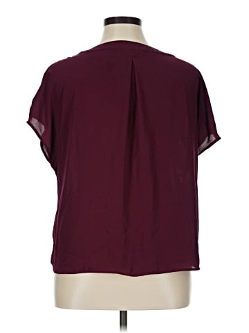 Banana Republic Short Sleeve T-Shirt (view 2)