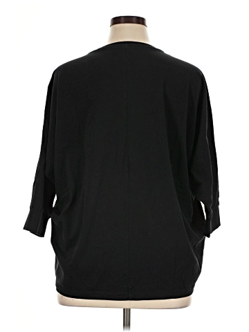 Uniqlo 3/4 Sleeve T-Shirt (view 2)